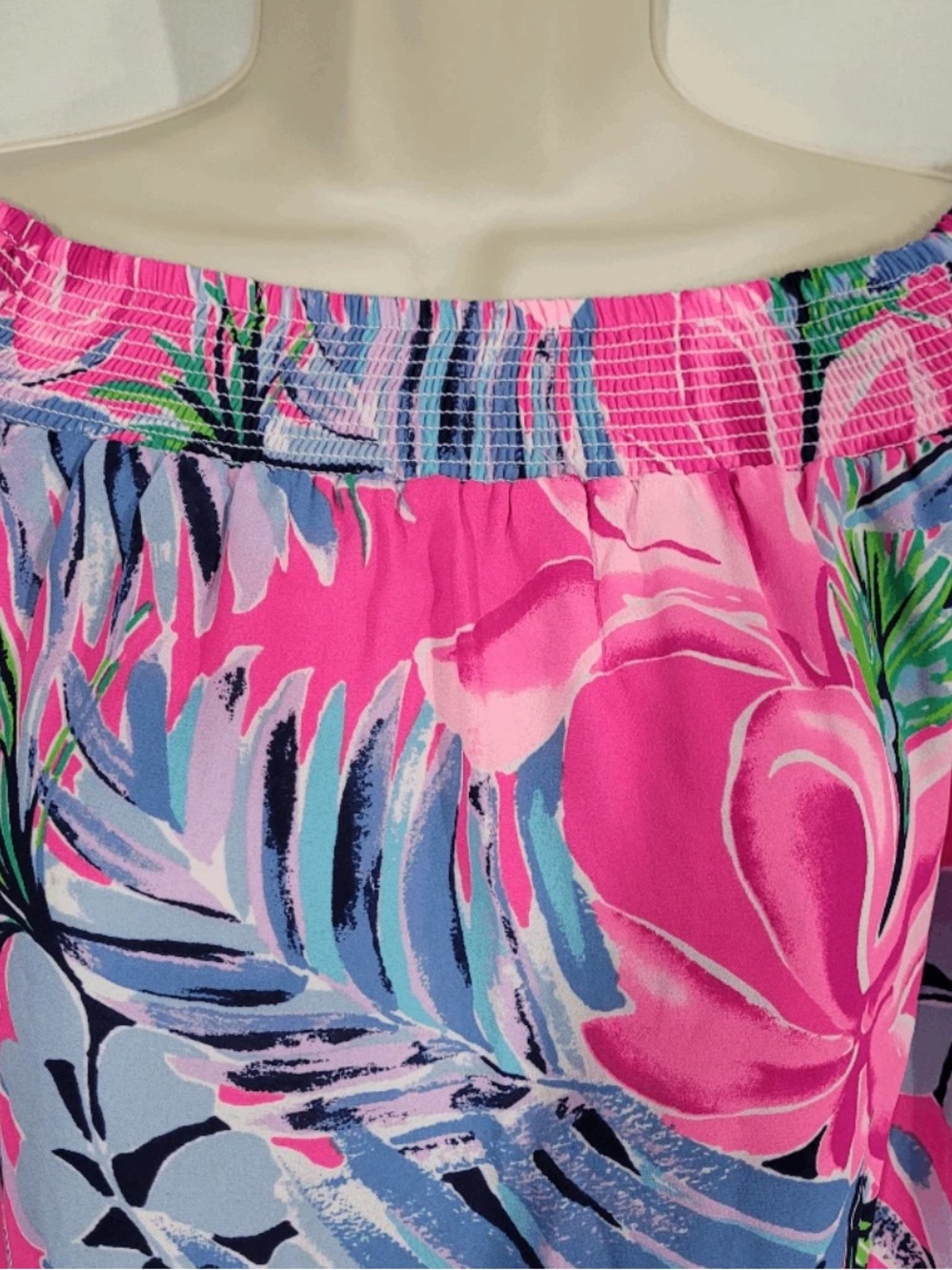 Lilly Pulitzer MaryEllen Cockatoo Pink off shoulders top Size XL - Picture 4 of 9